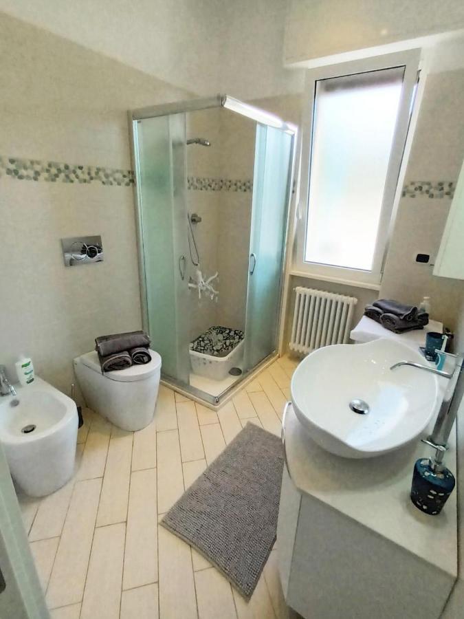 Appartamento Con Stupenda Vista Mare Zona Bristol Rapallo Esterno foto