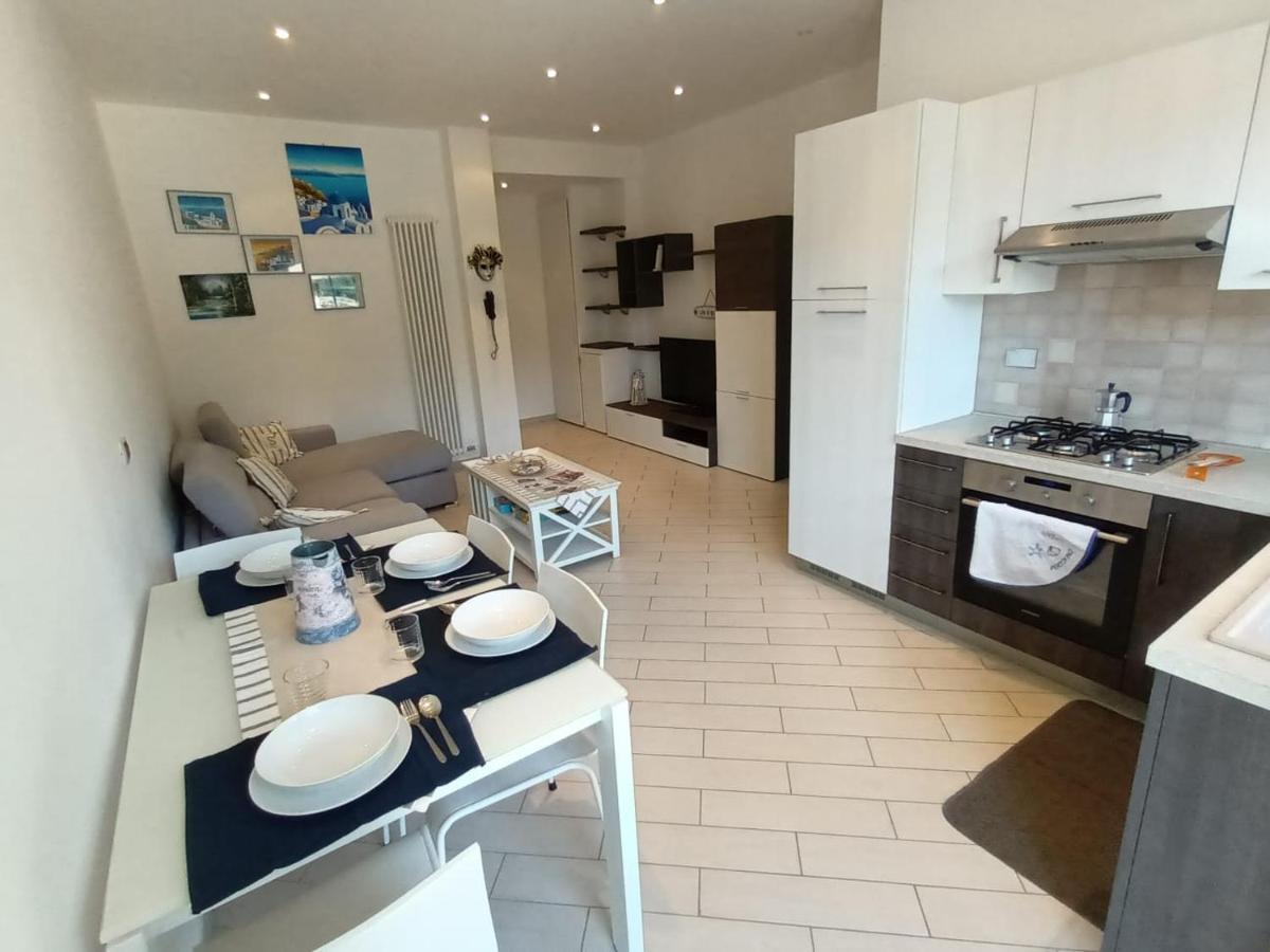 Appartamento Con Stupenda Vista Mare Zona Bristol Rapallo Esterno foto